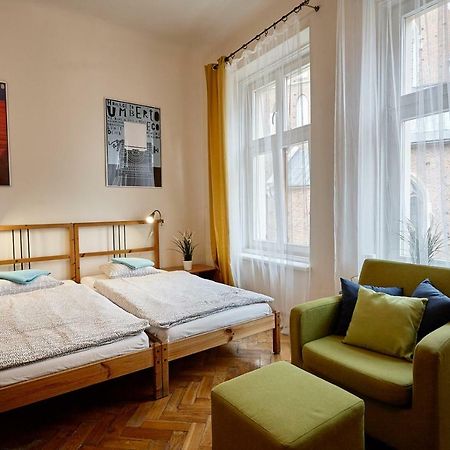 クラクフPlac Mariacki 8アパートメント エクステリア 写真
